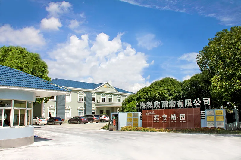上海祥欣畜禽有限公司种猪育种场产房仔猪护理车应用场景